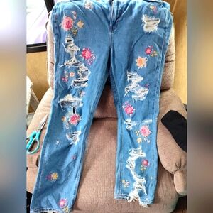 Vintage embroidered American Eagle jeans